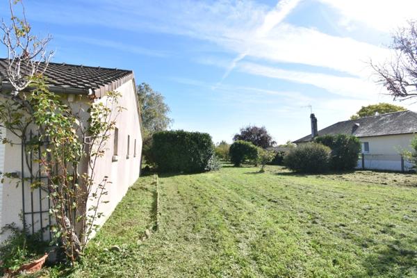 Ensemble de deux maison avec parc de 4000m², à Chaillac (36)
