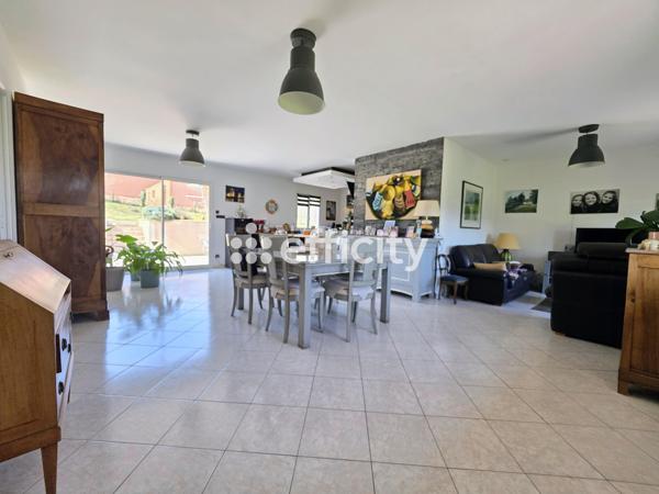 Maison 6 pièces - 107 m²