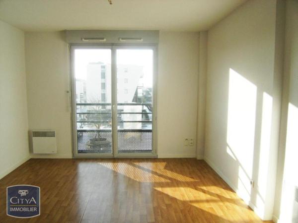 Appartement à louer 2 pièces 37.9m²