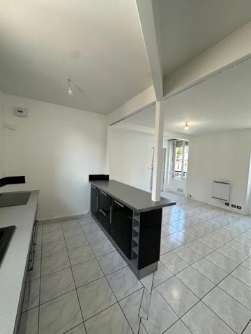 T2 NON MEUBLE ROSNY SOUS BOIS