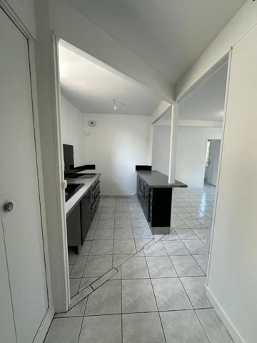 T2 NON MEUBLE ROSNY SOUS BOIS