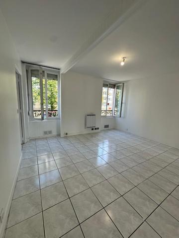 T2 NON MEUBLE ROSNY SOUS BOIS