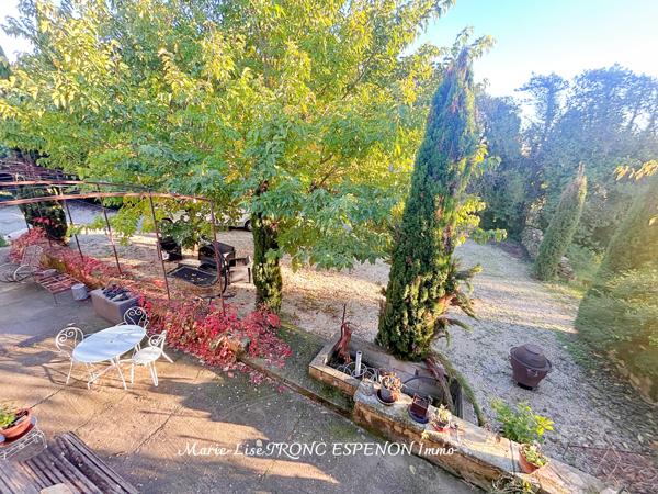 Maison 10 pièces - 273 m²