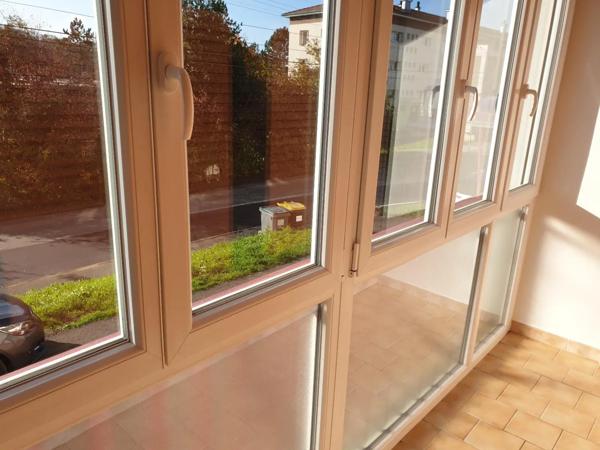 Appartement à louer 4 pièces 58.82m²