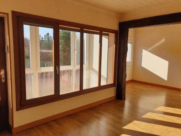 Appartement à louer 4 pièces 58.82m²