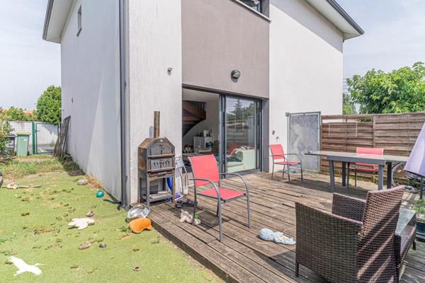 Maison à vendre 272 896 € Villenave-d'Ornon 3 p 68 m² DPE C