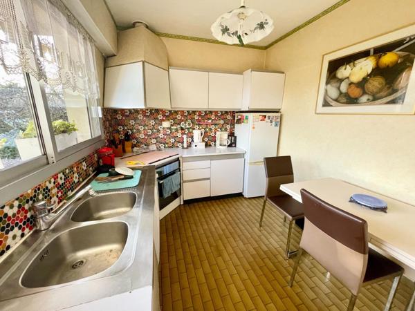 MAISON INDIVIDUELLE  A  ATHIS-MONS DE 116M² HABITABLE ET 125 M² AU SOL AVEC VUE IMPRENABLE SUR LA SEINE