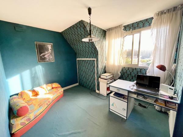 MAISON INDIVIDUELLE  A  ATHIS-MONS DE 116M² HABITABLE ET 125 M² AU SOL AVEC VUE IMPRENABLE SUR LA SEINE