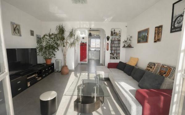 Appartement à vendre    3 pièces • 52,17 m2 La Seyne-sur-Mer