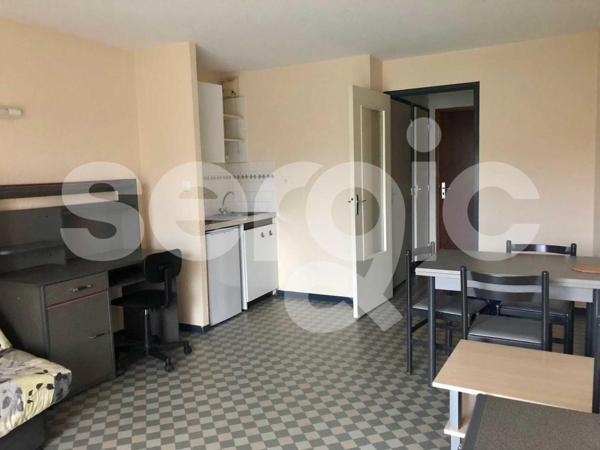 Location 1 Pieces 24 49300 Cholet 34 0109 02 0052