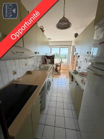 Appartement à vendre 3 pièces 76.14m² Saint-Genis-Pouilly (01630)