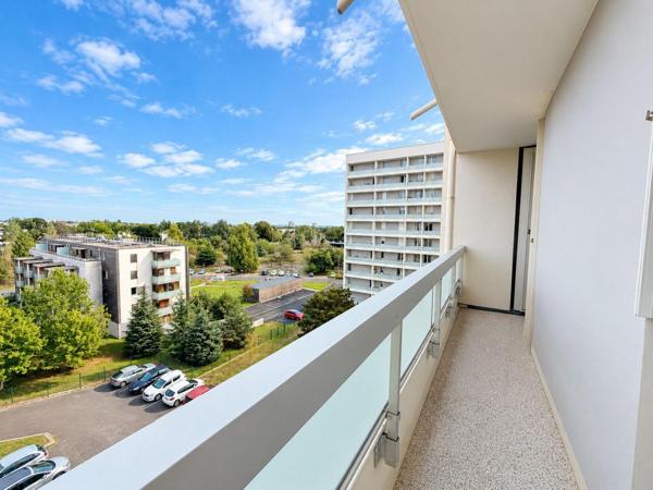 APPARTEMENT 1 PIECE 30m2 - Balcon + parking