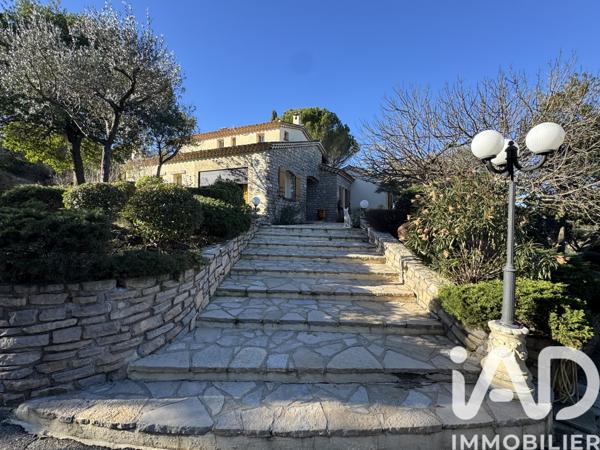 Maison à vendre 7 pièces 197 m² Saint-Privat-des-Vieux