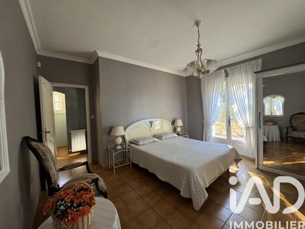 Maison à vendre 7 pièces 197 m² Saint-Privat-des-Vieux