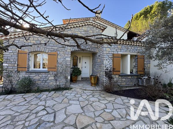 Maison à vendre 7 pièces 197 m² Saint-Privat-des-Vieux