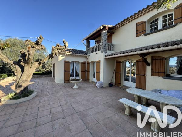 Maison à vendre 7 pièces 197 m² Saint-Privat-des-Vieux