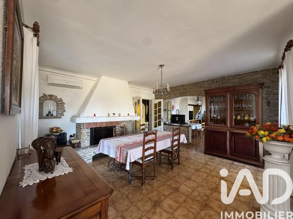 Maison à vendre 7 pièces 197 m² Saint-Privat-des-Vieux