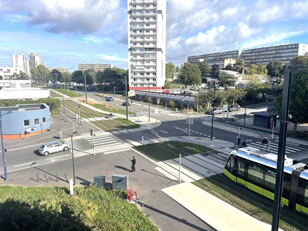 APPARTEMENT T4 + PARKING