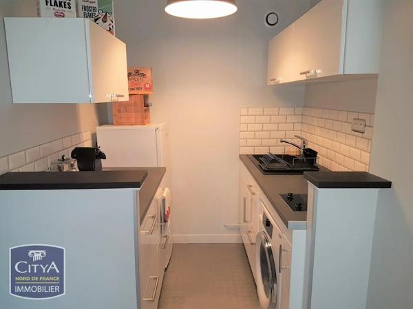 Appartement à louer 2 pièces 43.31m² Lille (59800)