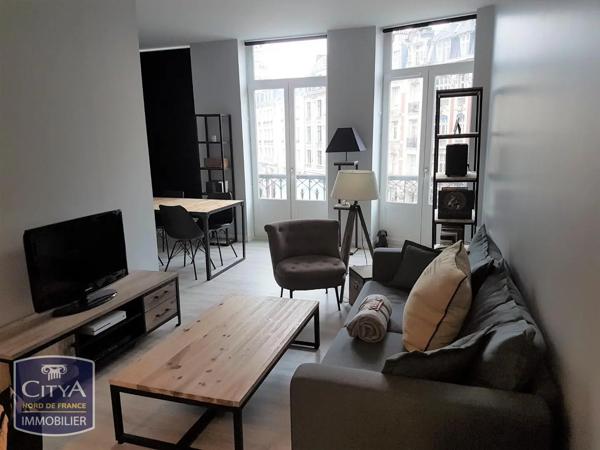 Appartement à louer 2 pièces 43.31m² Lille (59800)