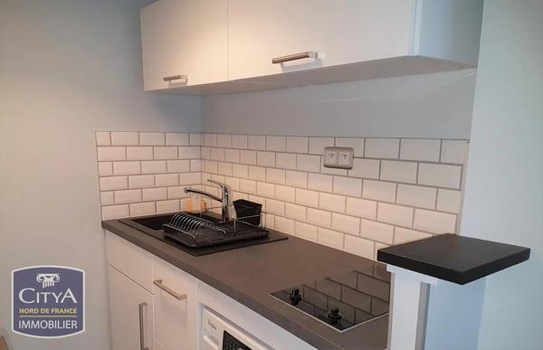 Appartement à louer 2 pièces 43.31m² Lille (59800)