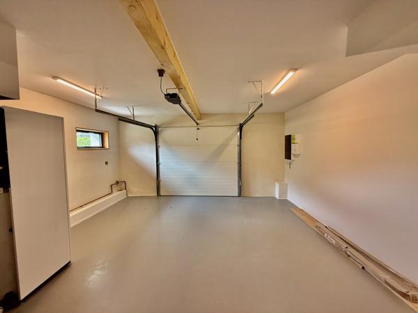 Belles prestations pour cette maison de 120M2 au sol et son jardin