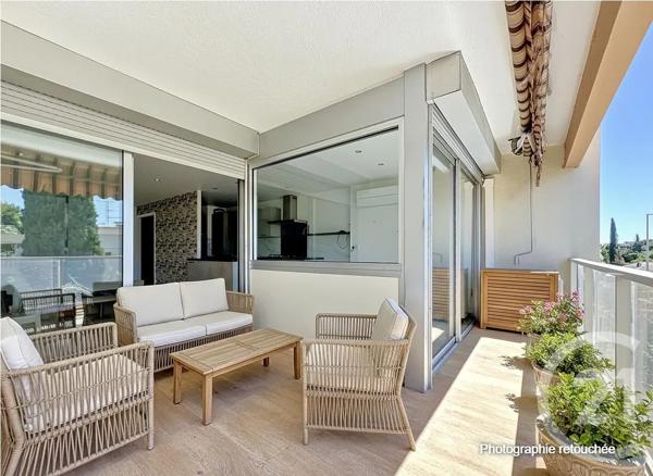 Appartement F3 à vendre  3 pièces - 71 m 2   ANTIBES  - 06
