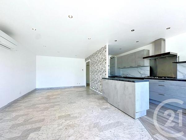 Appartement F3 à vendre  3 pièces - 71 m 2   ANTIBES  - 06