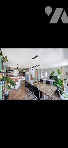 Secteur Calme, proche centre ville : 
Pavillon récent, construit en 2021,  sur vide sanitaire,...