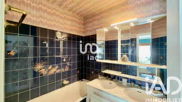 Appartement à vendre 5 pièces 93 m² Le Chesnay-Rocquencourt