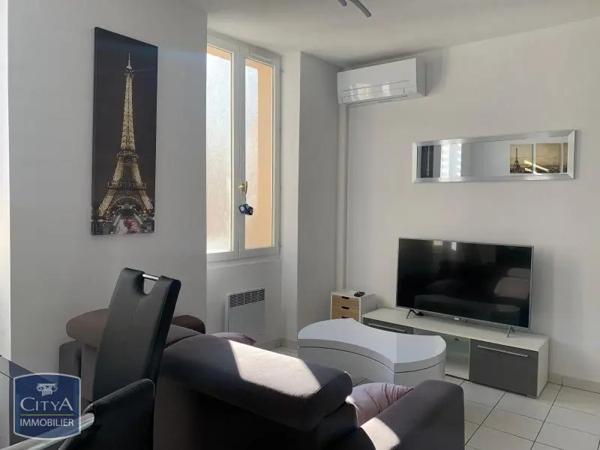 Appartement à louer 3 pièces 46m² Fréjus (83600)
