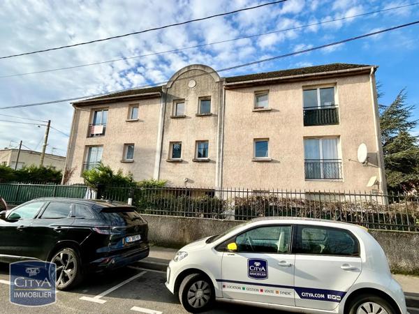 Appartement à louer 2 pièces 33m² Montfermeil (93370)