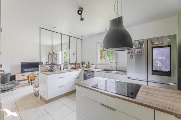 Maison à vendre 270 810 € Auzouer-en-Touraine 5 p 128,5 m² DPE C