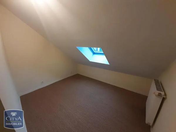 Appartement à louer 3 pièces 58.43m² Le Blanc (36300)