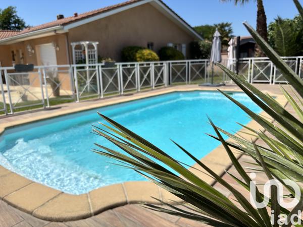 House for sale 5 rooms 140 m² Tarbes