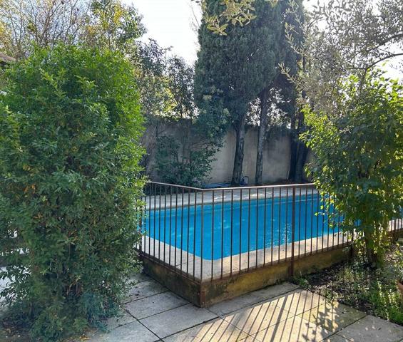 Maison  7 pièce(s) 211 m2