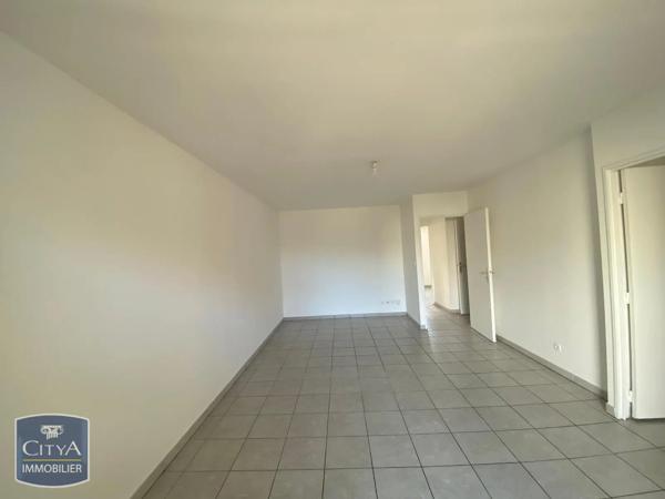 Appartement à louer 3 pièces 68.28m² Saint-Denis (97400)