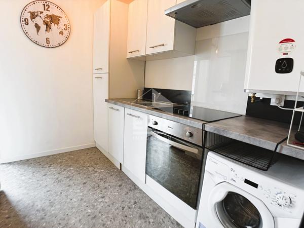 APPART. T2 MEUBLE A LOUER - BLOIS - QUARTIER ALBERT 1er, PROCHE COMMODITÉS, REFAIT A NEUF