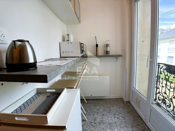 APPART. T2 MEUBLE A LOUER - BLOIS - QUARTIER ALBERT 1er, PROCHE COMMODITÉS, REFAIT A NEUF