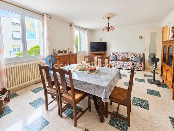 Appartement 3 pièce(s) 1 chambre(s) 65.9 m²