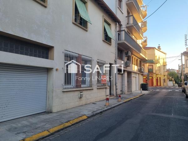 Appartement de plain-pied avec extérieur et garage