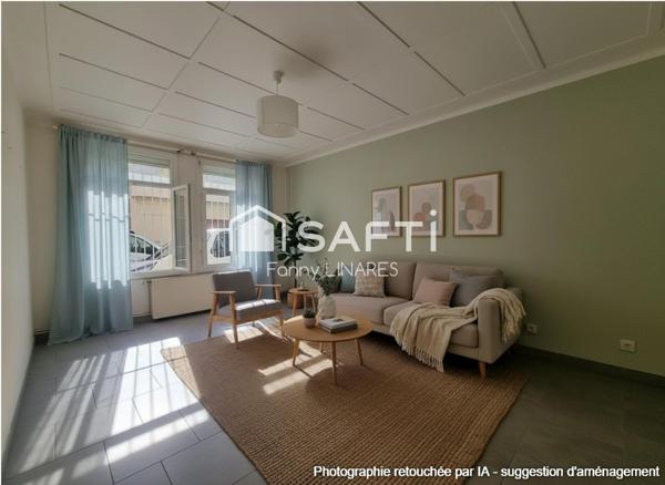 Appartement de plain-pied avec extérieur et garage