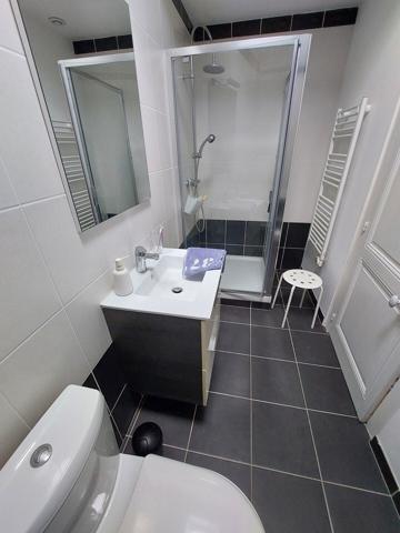 Victor Hugo,maison de ville sur 3 niveaux avec terrasse, et jardinet