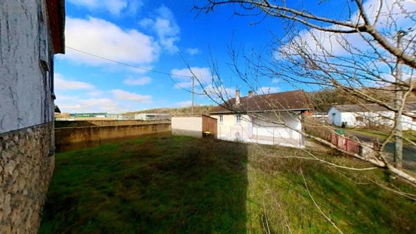 Achat - Maison | Maison à restaurer Lalinde 24150 5 pièces 64 m 2 423 m 2