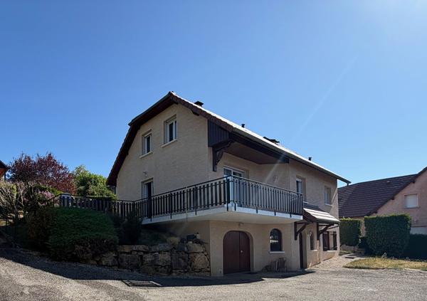 Maison Montmorot 6 pièces / 159.33 m² /3 chambres