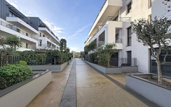 Appartement à vendre    2 pièces • 53,11 m2 La Rochelle