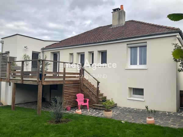 Maison à LAVAL, 53000 - 5 pièces 123m²