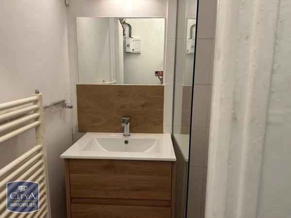 Appartement à louer 3 pièces 49.33m² Carpentras (84200)