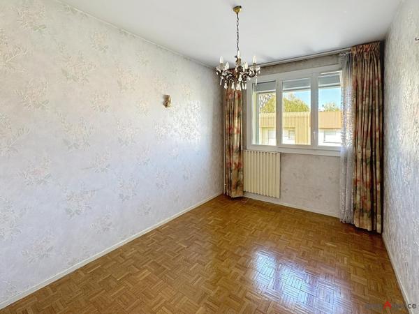 Appartement à ECHIROLLES, 38130 - 4 pièces 73m²