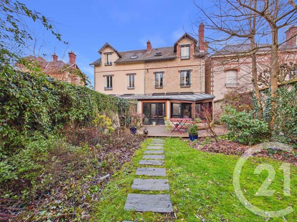 Maison à vendre  6 pièces - 156 m2 CHARTRES - 28
